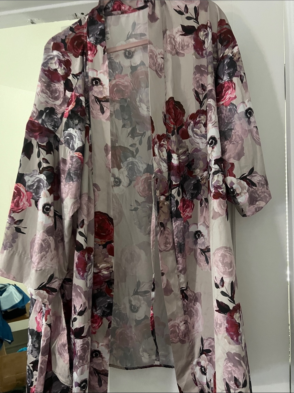 Floral Sheer Kimono Robe in Pink and Burgundy